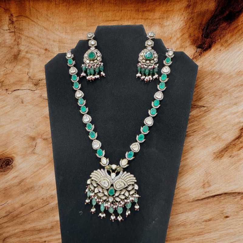 Emerald Peacock Necklace & Earring Set 2